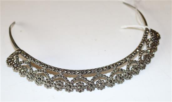 Cut steel antique tiara(-)